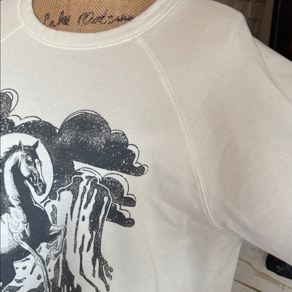 Zutter white cropped horse rearing graphic sweatshirt saguaro long sleeve - Picture 5 of 16